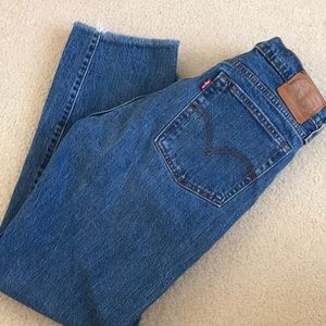 Levi’s wedgie straight jeans